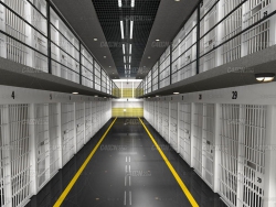 C4D写实监狱走廊建筑室内场景工程模型下载